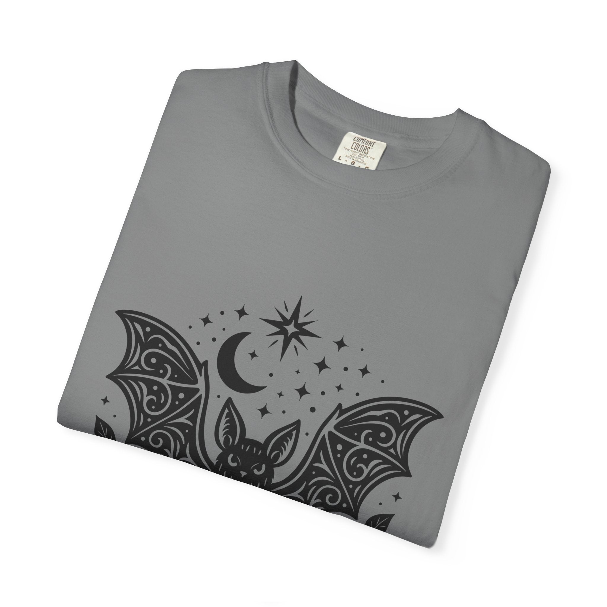 Gothic Bat Unisex T-Shirt, Vintage Style Tee for Halloween, Cool Graphic Top, Boho Clothing, Festival Wear